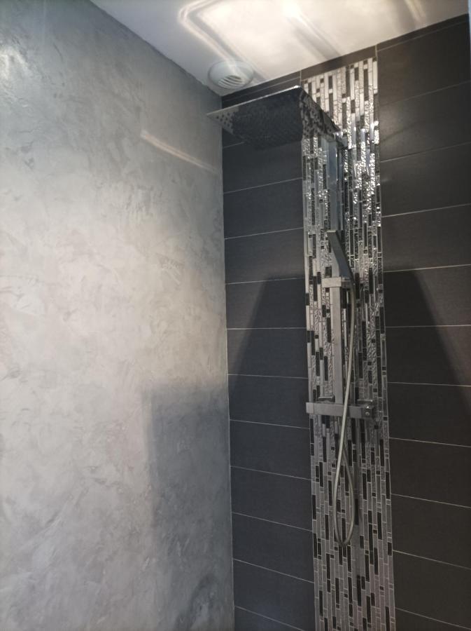 Suite Spa Privatif 66 Nord De Perpignan Pia Экстерьер фото